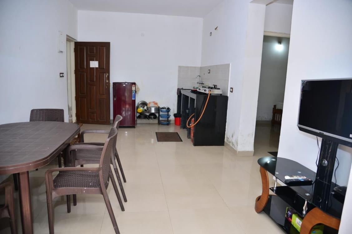 Cliff Heaven 2 Bhk Ac Apartment Orlim Exterior foto